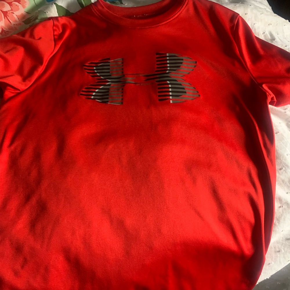 Boys Under Armour shirt